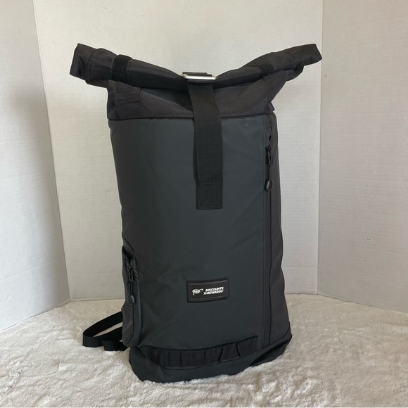 New ASHBURY BY SPECTOR & Co Roll Top Backpack Cooler20L